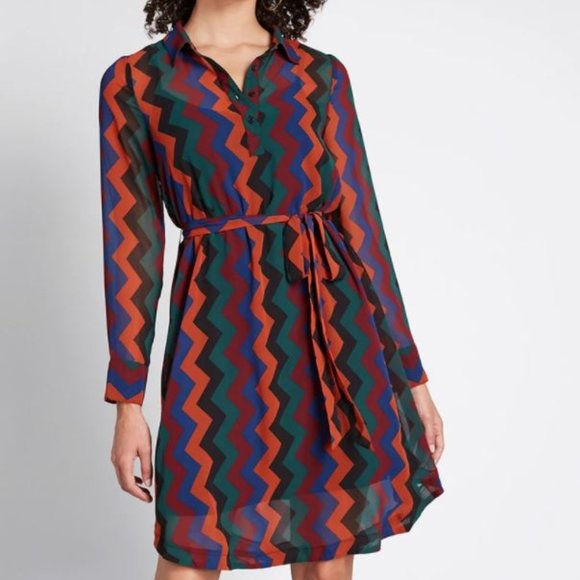 Modcloth Dresses & Skirts - Modcloth Chevron Print A Fine Design Shirt Dress